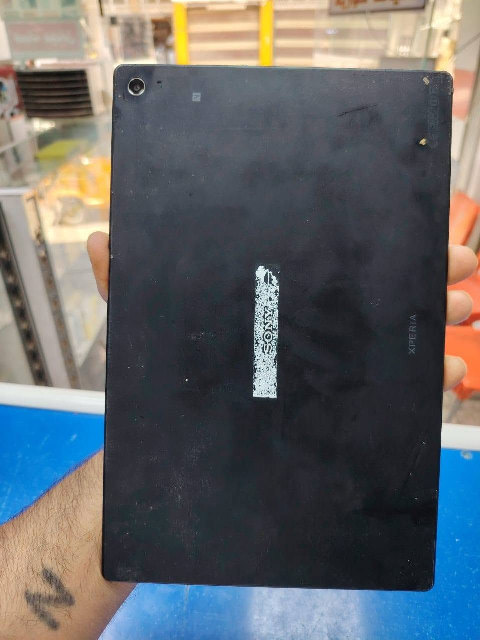 السلام عليكم
ايباد سوني.   Sony Xperia.   Z4 Tablet 
الذاكرة العشوائية (الرام): 4 جيجابايت
الذاكرة الداخلية: 16جيجابايت
الصوت: يحتوي على سماعات ستيريو
الكاميرا الخلفية: بدقة 8.1 ميجابكسل
البطارية: بسعة 6000 مللي أمبير 
سعر الجهاز 80الف 
العنوان حي نصر شارع السوق 
***********
