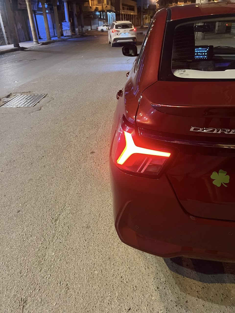 سلام عليكم
سياره دزاير 
موديل ٢٠٢٦
ماشيه ١٢ ألف
البيع
فول موصفات 
مكان بغداد 
***********
