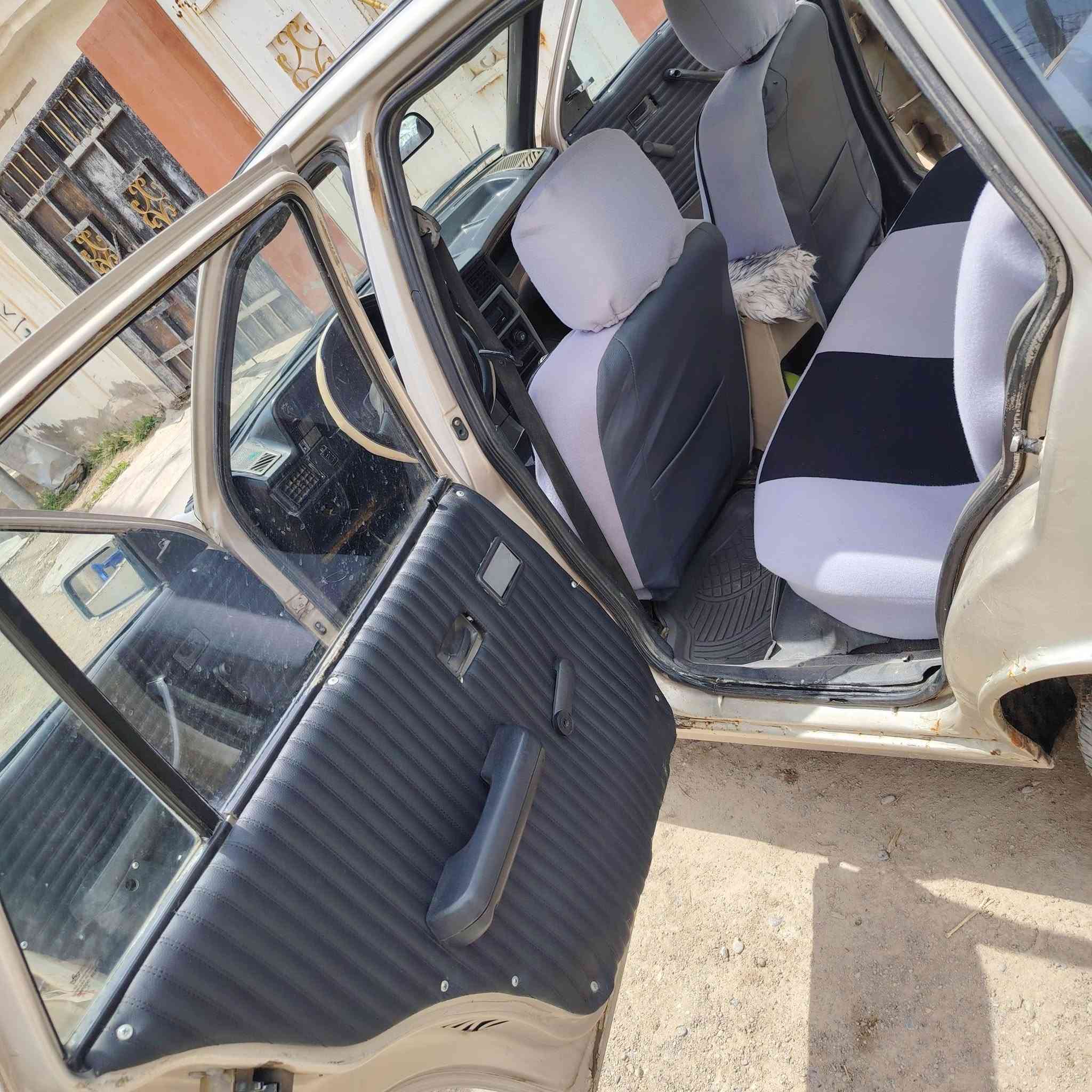 اوبل 
اوبل كاديت موديل91
 سنويه لل28
رقم كركوك مشروع وطني
 شرط التحويل والغرامات
مصبوغه عام جماليه
گير محرك شرط
غرفه جديده
تايرات نضاف
صدر قبل شهر بدلتو كامل 
السعر 24
للاستفسار ***********
