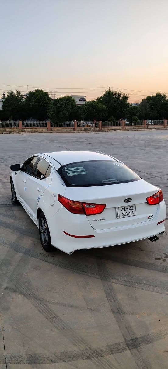 سڵاو 
KIA OPTIMA 
مۆدێل
2015 بڕاوە بۆفرۆشتن تۆمار کراوە گێڕو مەکینەی بەشەرتی فیتەر تەبریت بەشەرت ناو کرێمی  EKO گێڕ شەفت بێدەعموو لێدراو بۆیاخ تەنها نیوەی چەمەلغی پێشی بۆیاخە جگەلەو بۆیاخی نییە چوار تایەی تازە سەیارەکە 98 هه زار ڕۆشتوە بێتەقەو ڕەقە یەک دینار مەسروفی نییە هه موگیانی بەشەرت مەکینەی نەکراوەتۆ گێری تۆماتیکو عادیو،شەفتی بەشەرت کارەبای گشت گیانی ئیشەکات شوێن هه ڵەبجەی تازە قیستو قەرزوو گۆرینۆم نییە
***********
سعر55 مەجالی برایانە دار بنديهكان, السليمانية
