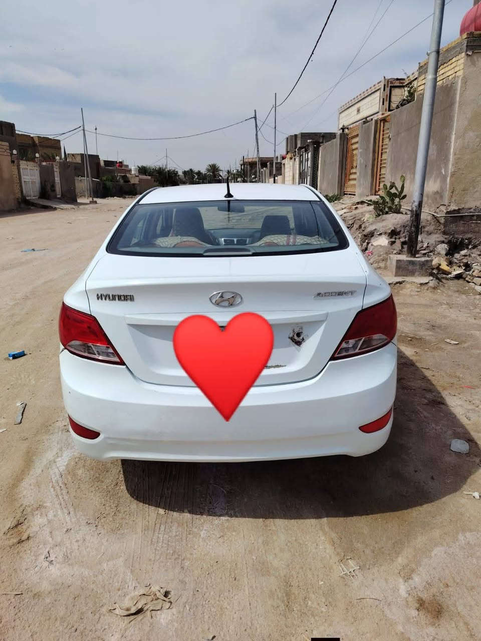 السلام عليكم
اكسنت للبيع موديل 13خليجي مكينه 1600
تخم تاير كير مكينه خير من الله 
سياره ماعيزه شي مراوس حسب القناعه 
رقم ذياقار نكليزي مداور بل سماوه ثاني يوم 
مراوس حسب القناعه السعر 82السونار مرفق بل منشور***********
