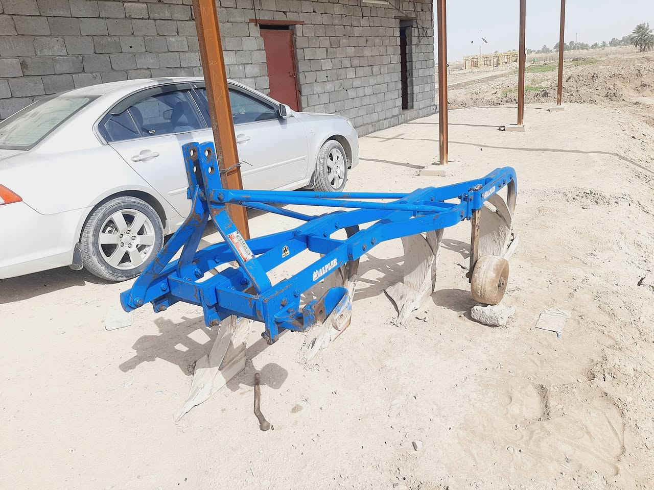 بسم الله الرحمن الرحيم ..رمضان كريم 
للبيع فدان البير حجم 10 جديد 
+خرماشه عمل حامد الخميسيه 16 ملم
مشتغله شي بسيط دوانم قليله 
***********
