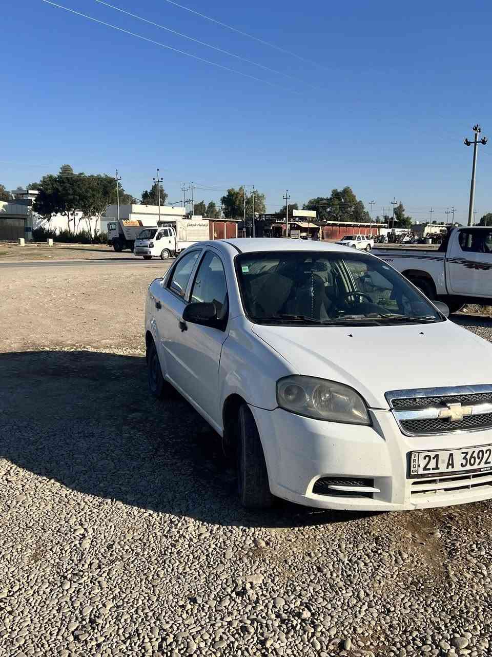 سلام عليكم افيو موديل 2009للبيع بيهه بس باب سكن مبدل او چامرلغ اسود سكن مكينه 14اتو ماتبك السعر 70بي مجال  رقم ***********
