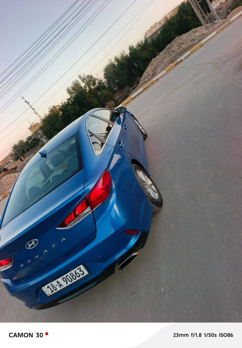 السلام عليكم
سوناتا أمريكي موديل 2018 مكفوله من الظربه والتبديل بيه رشات صبغ فقط
رقم بابل أنگليزي بأسمي سنويه لل 31 السياره نص فوول
جاهزه مكينه وگير 2400 كفاله 
حداديه تخم تاير تبريد تدفئه كهربائيات شاشه كامره كلها شغاله السياره ماشيه 130
السعر ب 114
رقمي ***********
