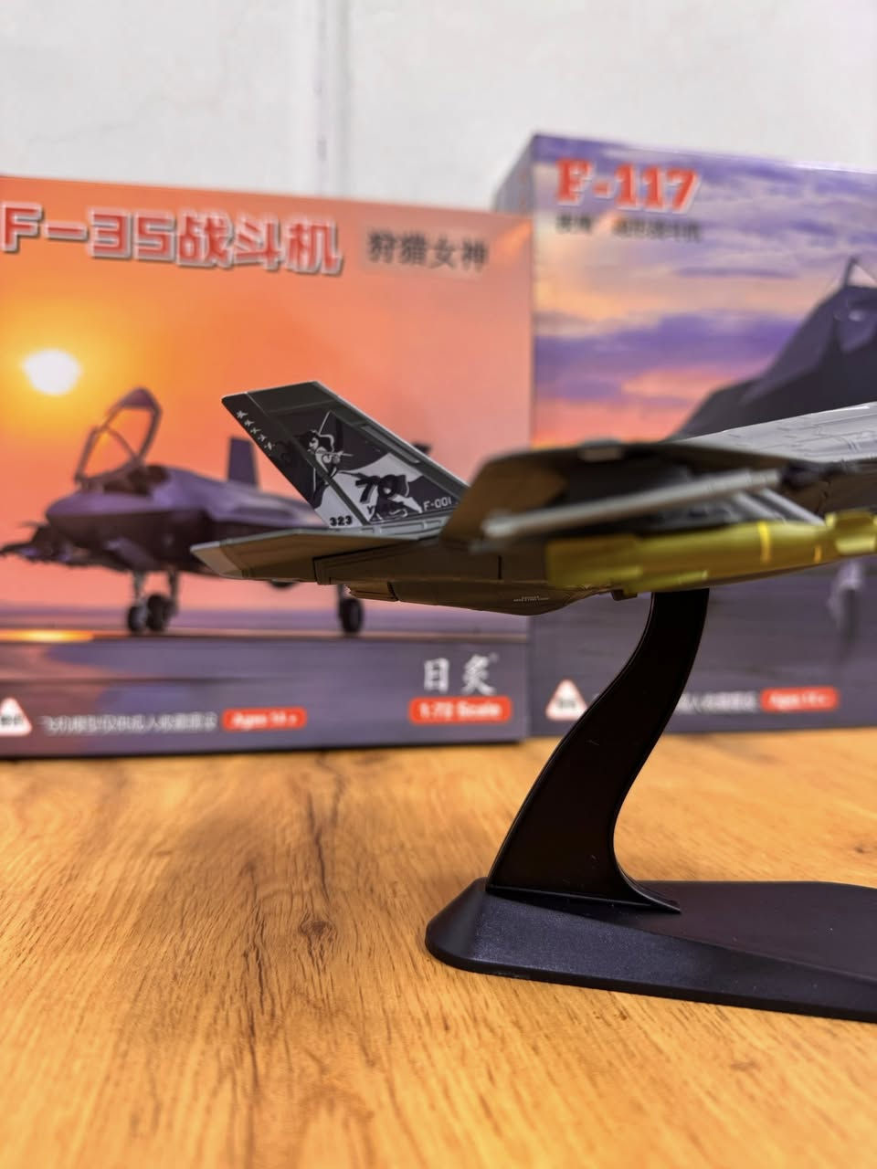 F-35A لوكهيد مارتن 
حجم1/72
معدن
للاستفسار تواصل دايركت
#مجسم_طائرة_f35
#مجسم_طائرات
#مسجم_طيارتت


**إذا كنت صاحب هذا الإعلان وتريد حذفه لأي سبب، رجاءا أرسل رسالة إلى الدعم الفني**