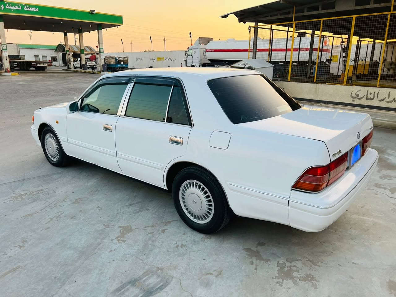 ‏سلام عليكم راس الثور للبيع كم سيارة مصبغة جمالية موديل 99 السنوية لغاية السبعة وعشرين تاير *********** السيارة قير مكينة تبريد شغال سيارة حلوة ايش قد ما تتوقع بيع مستعجل دخول التاير وحدادة جديدة سيارة بدون ضربة أم محور السعر 75 أبيها مجال مكاني البصرة السيارة حلوة أحلى من الصور
