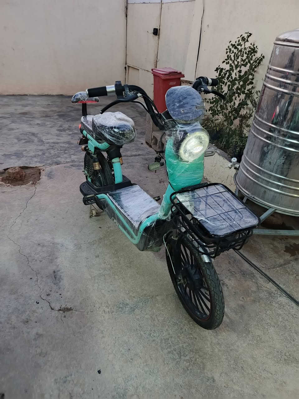 سلام عليكم دراجه شحن للبيع دراجه خير من الله  سعرها 200او بي مجال  مكاني ديالئ بعقوبة تحرير  الستفسار اتصال برقم *********** مامتواجد علا الفيس  فقط بل تصال برقم
