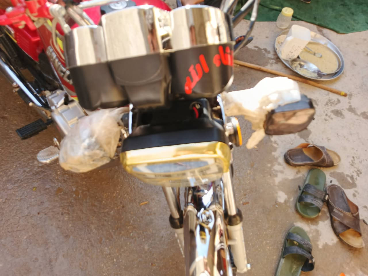 للبيع اربعه كير تايكر موديل 2024 كفاله عامه  نضيفه  كهربائياته شغاله  محركه  نضيف حيل ما مفتوح  مكاني كربلاء اطوريج رقمي ***********  سعره 600 وبيه مجال
