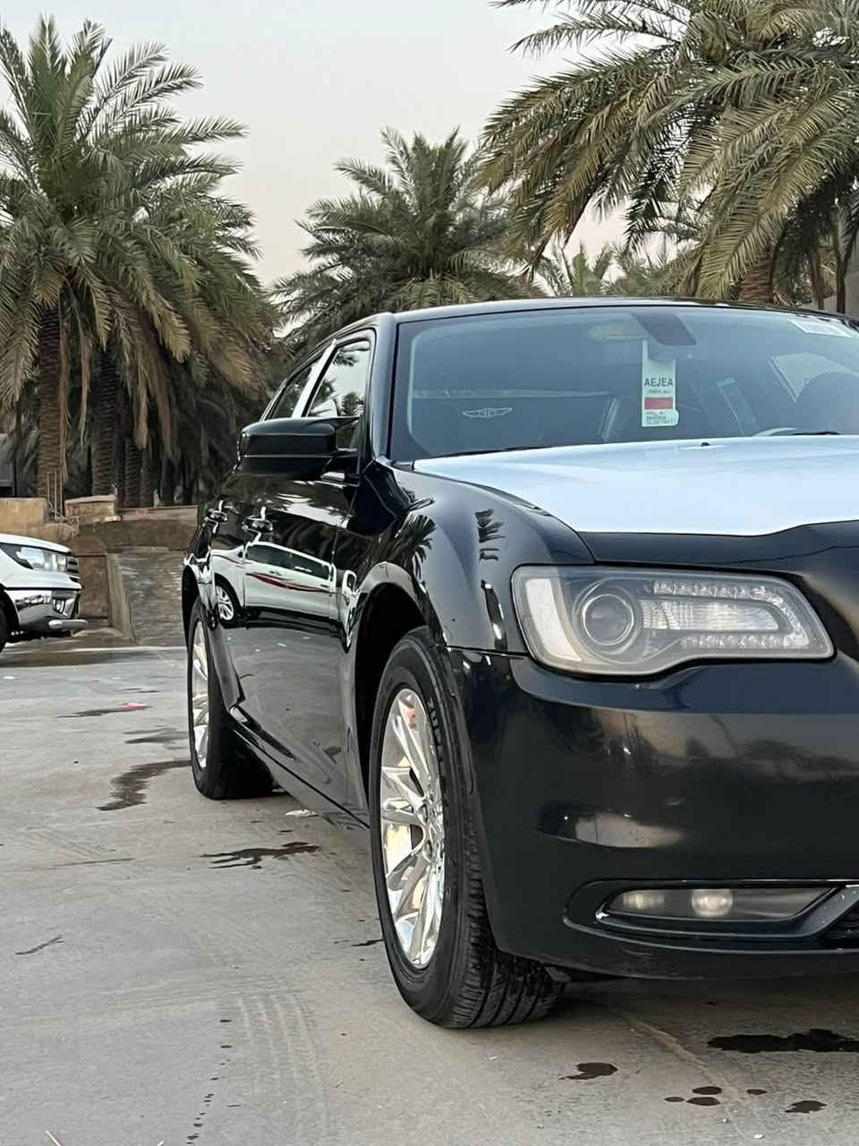 السلام عليكم
للبيع كرايسلر 2017 ماشيه 88mi سياره كفاله من البارد والظربه والصبغ بيه فقط شبرين بالبنيد والسونار موجود كير مكينه حداده كفاله سياره جاهزه من كلهن وما ناقصه شي رقم سليمانية بأسمي شخصياً ومداور ثاني يوم السعر 220 وبيه مجال والشراي بيه خير ويدلل 
***********
