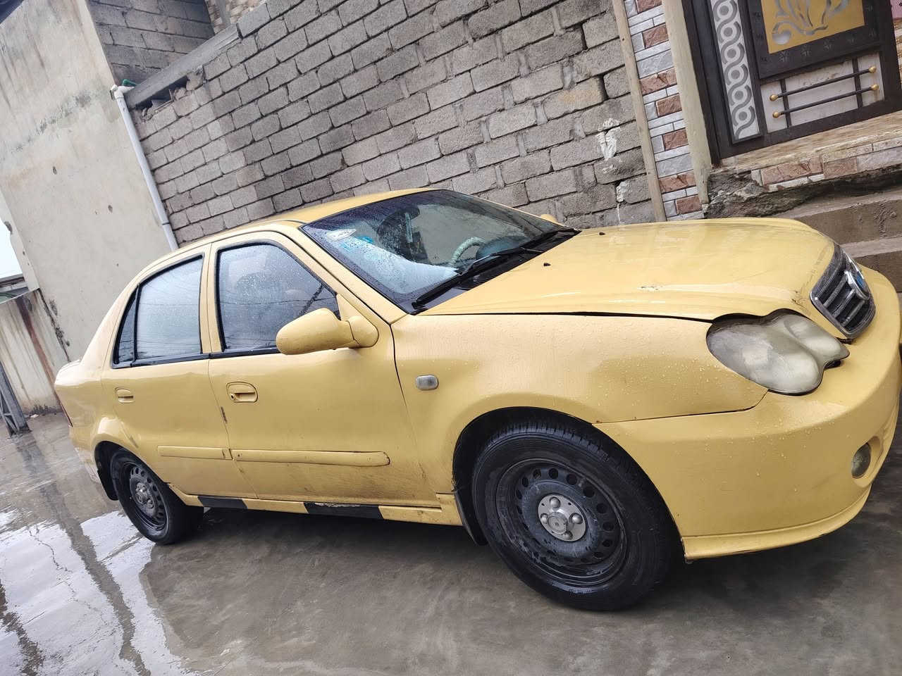 للبيع ckموديل 2010رقم نينوى هزه كامله
شرط التحويل سنويه ساقطه كوبون بانزين
 هيئة وغرامات صفر السعر 33 بيها مجال قليل رقم الهاتف ***********
