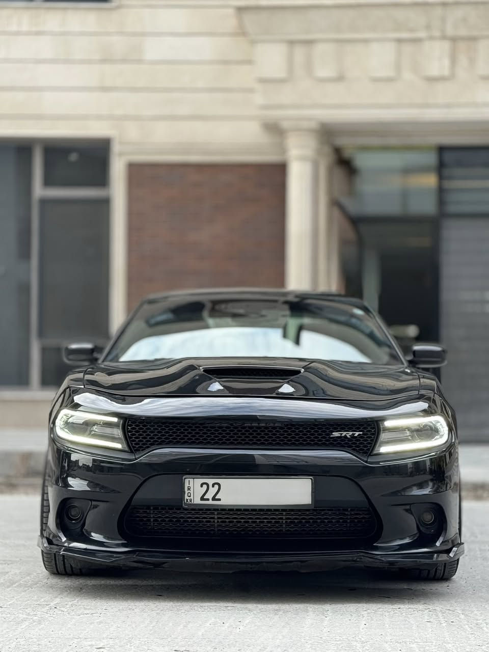 ب سعر البلاش (  جارجر) 2018 كندي 

فول  مواصفات  اقوه مواصفات بل جارجر 
(كفاله  عامة   داخلة بس بل عراق انطخت جاملغ امامي الايمن والجاملغ الخلفي صار صبغ عل كدهن) 

سياره جديده بمعنى الكلمه ومصروف عليها بل عافيه عل ياخذها 
رقم اربيل الجديد هزة وفحص وسنوية كلشي جديد
المحرك : V6.  3.6L .
المواصفات 
فتحة سلايد روف :
* جناح خلفي بلادي
* ويل تو سايز  تخم تاير جديد
* ستيرن رياضي . 
مقاعد رياضية جلد احمر . 
* مصابيح أمامية زنون . 
* كشافات الضباب زنون . 
* المصابيح الأمامية مع LED . 
* حساسات . 
* شاشه كبيرة مع نظام ملاحة نفكيشن GPS .
* الشاشة مع اوپشنات SRT . 
* سستم صوت الپاين .. 
* مقاعد أمامية كهربائية  
* مقاعد أمامية وتدفئة . 
* تشغيل عن بعد . 
* ستيرن كهربائي . 
* تدفئة ستيرن . 
* محدد سرعة . 
* تلفون بلوتوث . 
* كاميرا خلفية .
* مرايا متحسسة للاضاءة العالية .
* كير شفتر بالستيرن . 
* دخول ذكي (بصمة) .
* الرقم تحويل ثاني 

السعر   204  وبيها مجال 

*العنوان: بغداد  حي الحسين 
للاستفسار على الرقم  ***********
