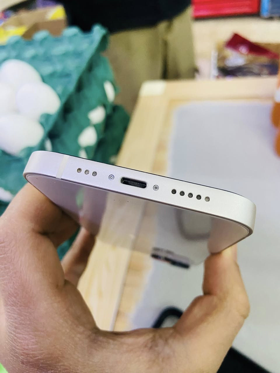 ⚫ايفون 13 عادي للبيع (فقط)
⚫ الون ابيض⚪ نضافه 100%
⚫بطاريه🔋87 شرط
⚫ ذاكره 128GB
⚫جهاز نضيف ما مفتوح 
للستفسار الاتصال  علـّۓ  الارقم
*********** واتساب او اتصال
*********** اتصال فقط
