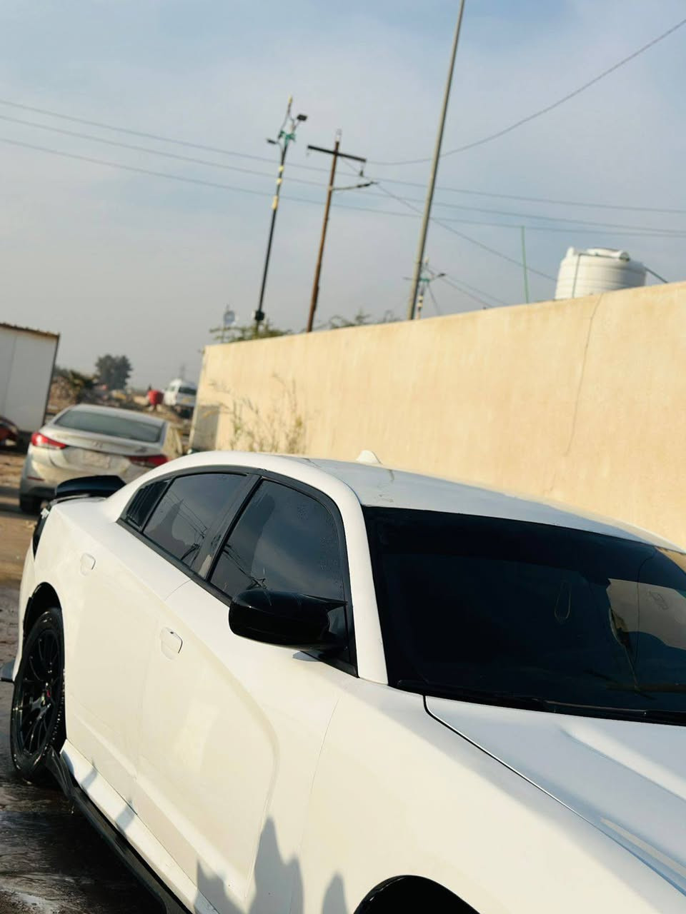 سلام عليكم
جارجر أدوات  2018 
كصه بجم فقط 6 سلندر
ماشيه 54 الف سعره 70 
موقع بصره ***********
