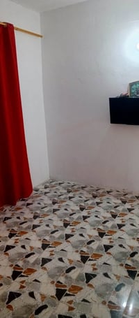 نعمانيه حي الحسين • ٣٠٠م • غرفتين وصاله