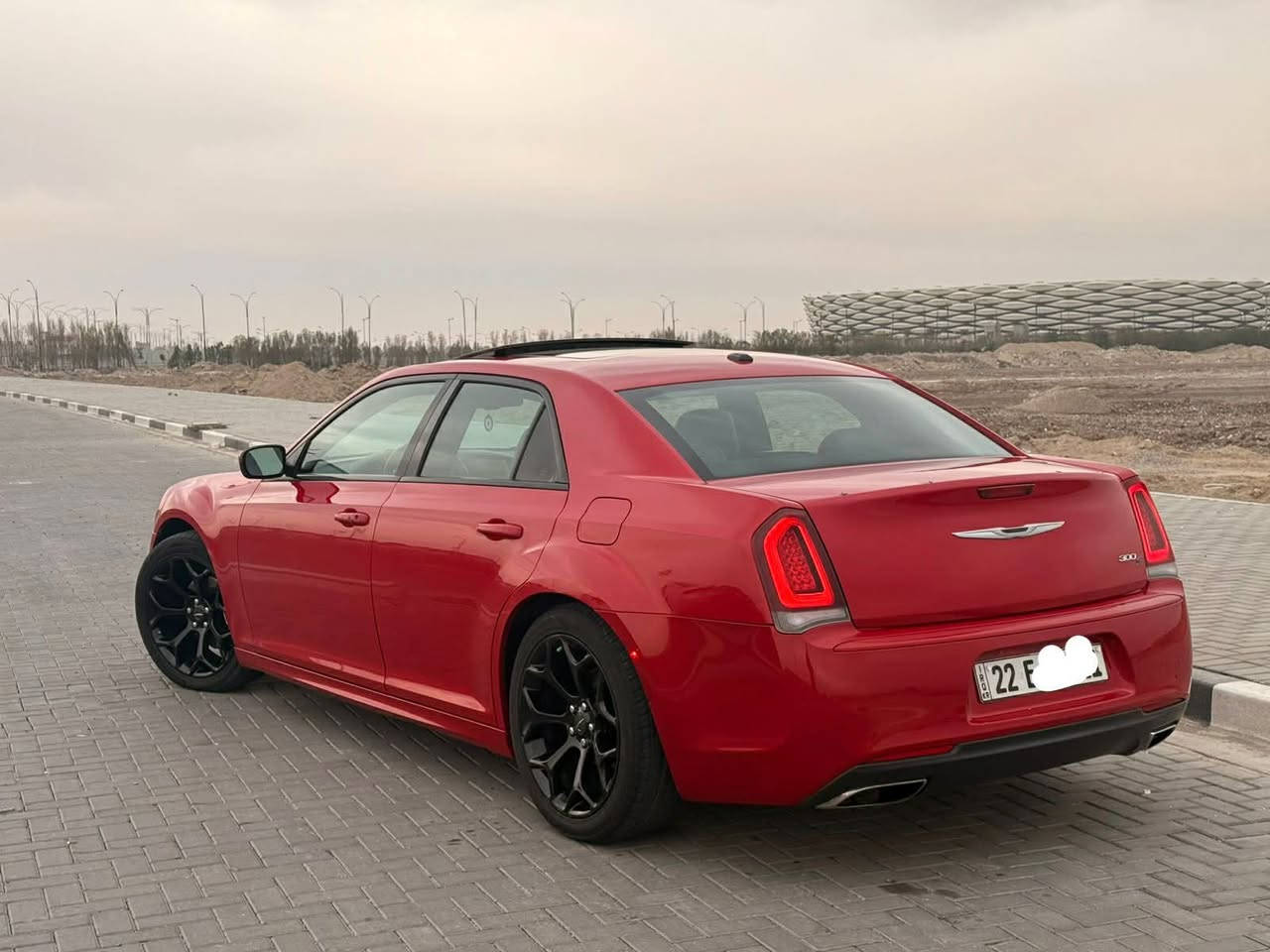 السلام عليكم
كرايسلر اوباما  2017 اصل اصل وارد كندي كلين رقم اربيل الدولي سنويه وهزه جدد
مكينه كير كفاله
المسافة المقطوعه 70m
حجم المحرك 3600
مواصفات السيارة
*بانوراما
* داخل اسود
* مصابيح امامية زنون مع بلوجكتر LED .
* ويل قياس 20 انج 
* شاشه كبيرة مع نظام ملاحة نفكيشن GPS +ابل كار بالي و اندرويد اوتو 
* عينه 260 
* مقاعد أمامية كهربائية عدد 2 . .
* مقاعد أمامية تدفئه . .
* تشغيل عن بعد . 
* محدد سرعة . .
* كاميرا خلفية دوارة.
* دخول ذكي (بصمة) .
مكان السيارة البصره 
السياره جديده بمعنى الكلمه  وبدون اي نقص حداده جديده +محرك+كير+تبريد+

***********
