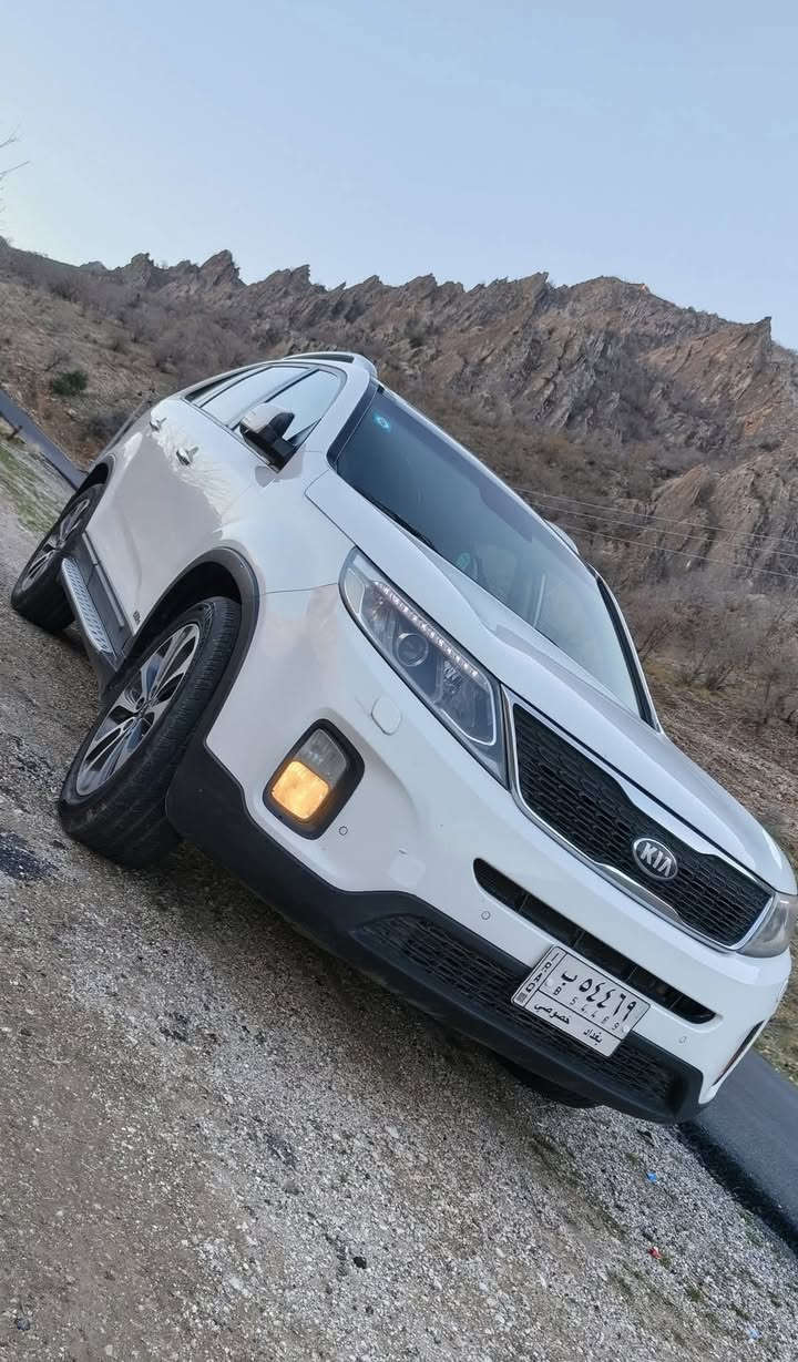 سورنتو 2013 خليجي فول مواصفات  كويتي لمتد 1/1 تخم تاير جديد حلوه السياره ماشاء الله 

رقم بغداد تحويل مباشر  6سلندر المرغوب بيه باب خلفي مبدل وهلال صبغ شويه مكاني الديوانيه السعر 170وبيه مجال ***********
