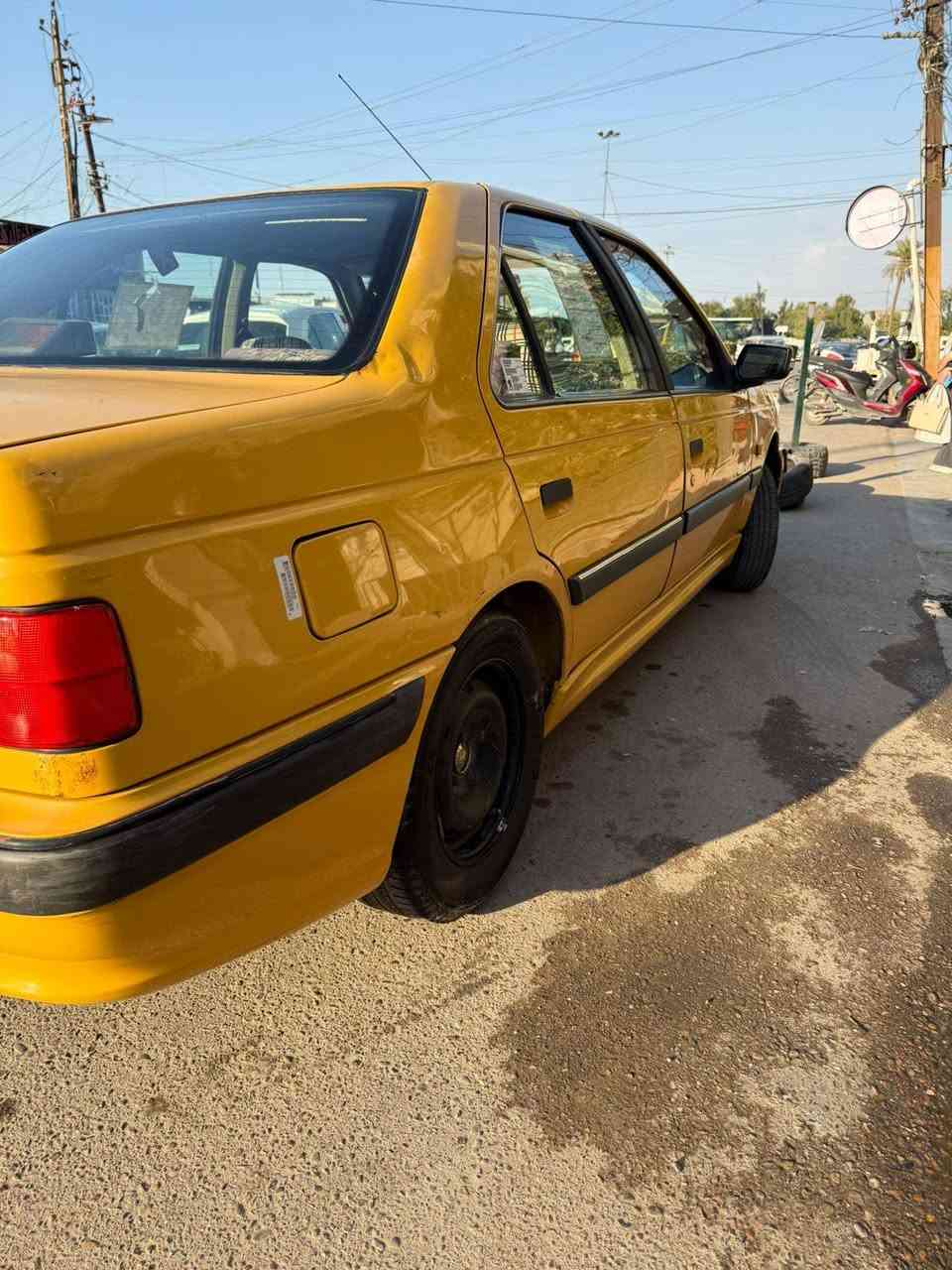 السلام عليكم ورحمة الله وبركاته
بيجو بارس ٢٠١٥ جاهزه من كلشي صدر جديد محرك خير من الله تبريد شغال السياره ما بيها اي شي نقص
سياره مال بيت 
للاتصال ***********  مكاني بالنهار موجود بلكريعات وبليل متواجد بغداد جديده  السعر ٥٥ وبيها مجال
