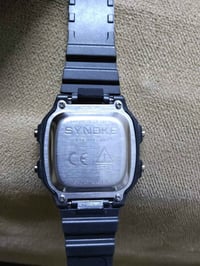 ساعة يد • ماركه مو عادية