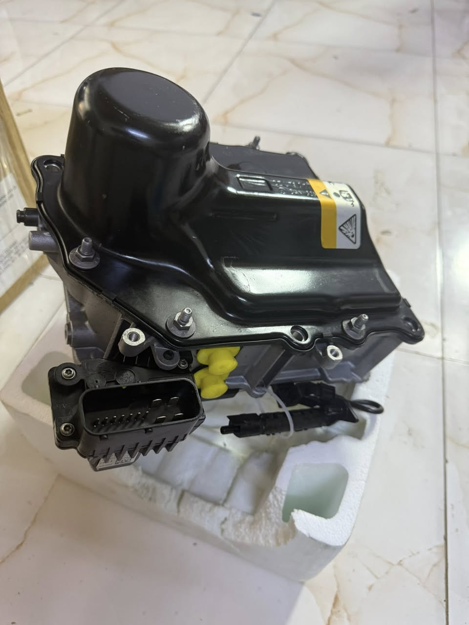 گير بوكس للبيع لأهل الاختصاص السعر 250 الف للاتصال ***********
