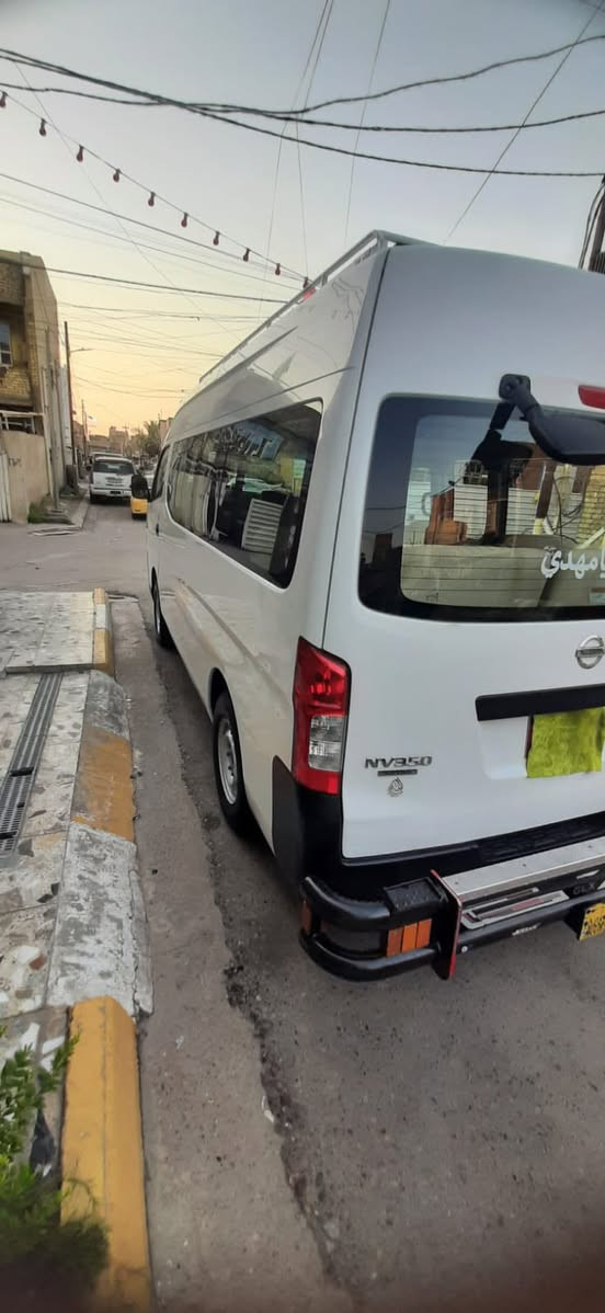 سلام عليكم 
نيسان موديل 16 رقم بغداد ب سمي تحويل موباشر 
سياره كفاله عده بيها بارد بل صندوك.بيصط وبيها بارد جوه جامه مال صفحه اقبل من شبر ول باقي كفاله سياره جاهزه من كلشي مابيها اي نقص مكان سياره بغداد السعر 225
هـ ‭***********‬

‭
