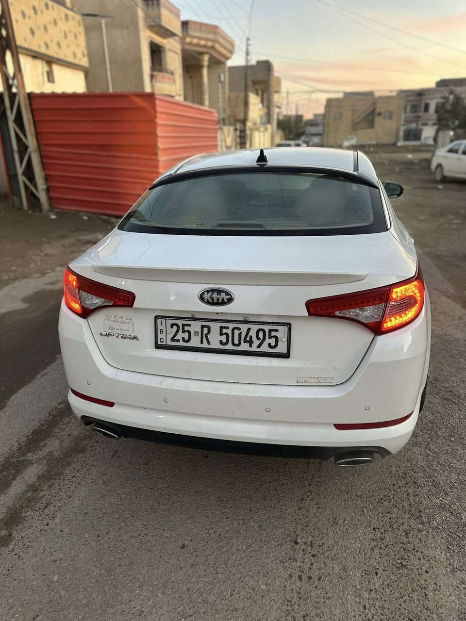 كيا أوبتيما خليجي 2014 فول بدون بانوراما بصمة لد امامي خلفي حساس امامي خلفي قطعتين تبريد مري شفط تخم تاير وصدر جديد  محرك 2400 ممفتوح ابلادي سنويه وهزه جديد مكاني تكريت السعر 137 بيع مراوس يرهم ***********
