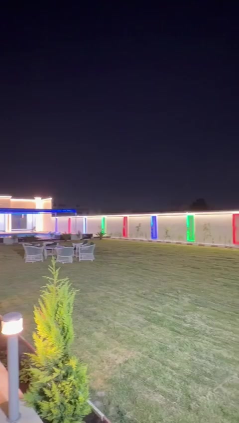 🌴 للايجار – مزرعة ترفيه مميزة 🌴
📍 بغداد – خمسة دوانم 

مكان مثالي لللمات العائلية، أعياد الميلاد، والمناسبات الخاصة 🎉  

🌳 أجواء هادئة ومساحة واسعة  
🪑 جلسات خارجية مريحة  
🔥 مكان مخصص للشواء  
🚗 موقف سيارات متوفر  
⚡ كهرباء وماء متوفرين  

⏰ نظام الإيجار شفتات (12 ساعة):  

🔹 الشفت الصباحي:   
💰 السعر: 250,000 دينار  

🔹 الشفت المسائي:  
💰 السعر: 300,000 دينار  

📅 الحجز أسبقية الدفع  
📞 للحجز والاستفسار: ***********  
📲 متوفر واتساب أيضاً  

🌿   أهلاً وسهلاً
