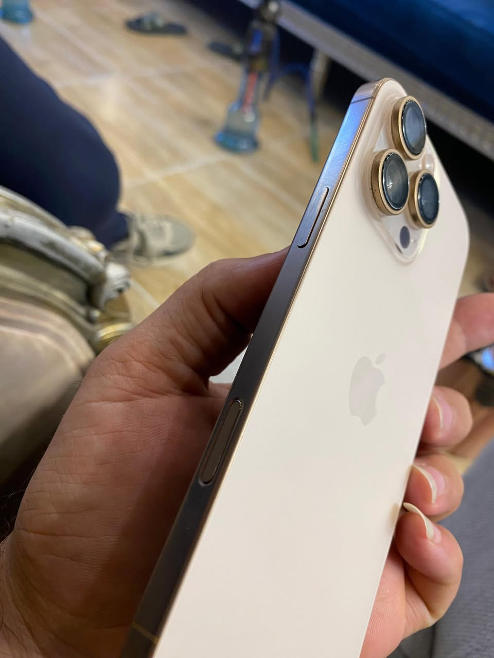 الوصف
ايفون 16 برو ماكس ذاكره 256 بعده ب الضمان الجهازبطارية ..100 
النضافه ..100/100
الجهاز مشحون ..123مره بس 
السعر - مليون و425وبي مجال العنوان البصره
الجهاز شرق اوسط 

واتساب فقط ***********
