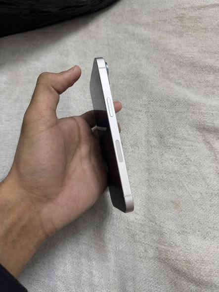 السلام عليكم آيفون 13 عادي الجهاز ممفتوح الله شاهد وكلشي ممبدل بي نضافه فول بطاريه 77 السعر 450 وبي مجال بسيط     
الرقم *********** مكاني بغداد/ بغداد الجديده
