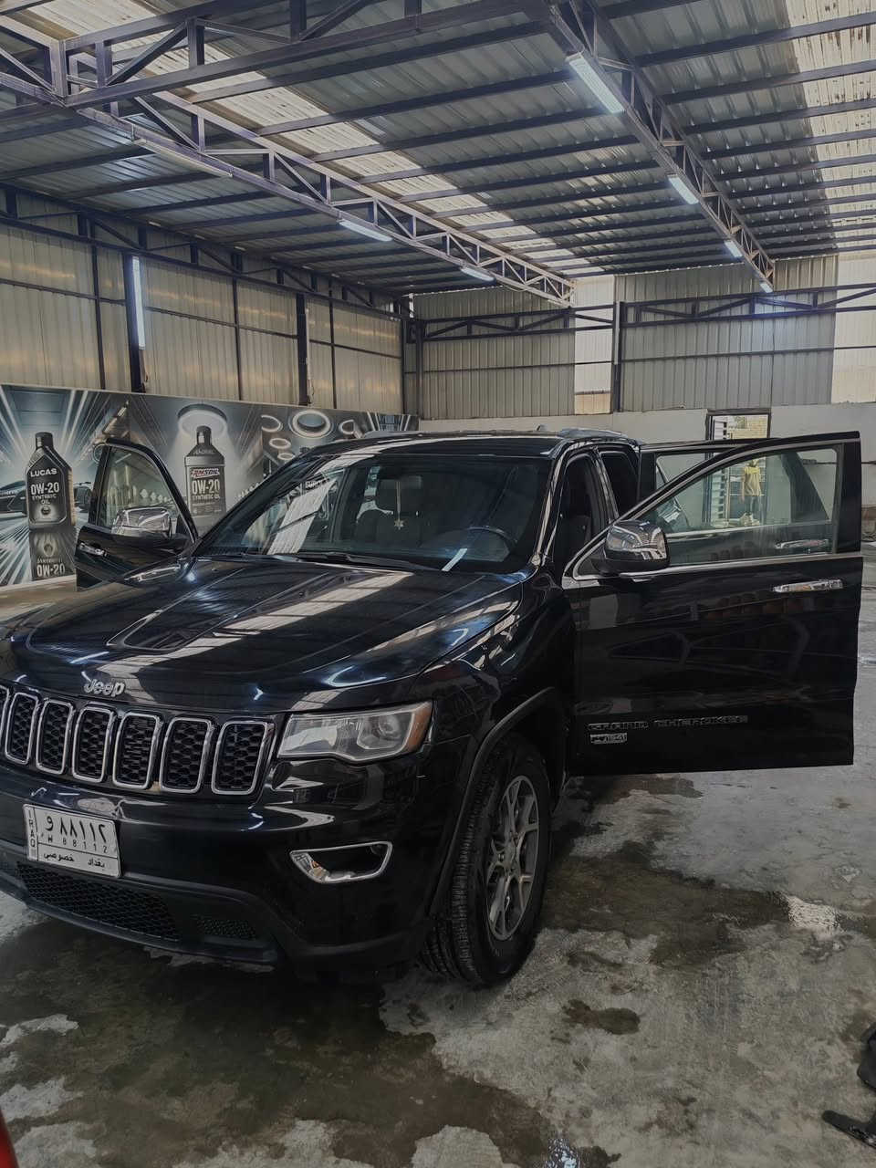 جيب كراند شيروگي 2020
بيه صبغ 3 قطع فقد بدون دواخل سياره نصبتهه احلى من الصور بهواي 

نضيفه كلش متعوب عليه 

محرك v6. 

رقم بغداد مداور ثاني يوم .

مكاني نجف 

السعر 185 وبيه مجال 

***********
