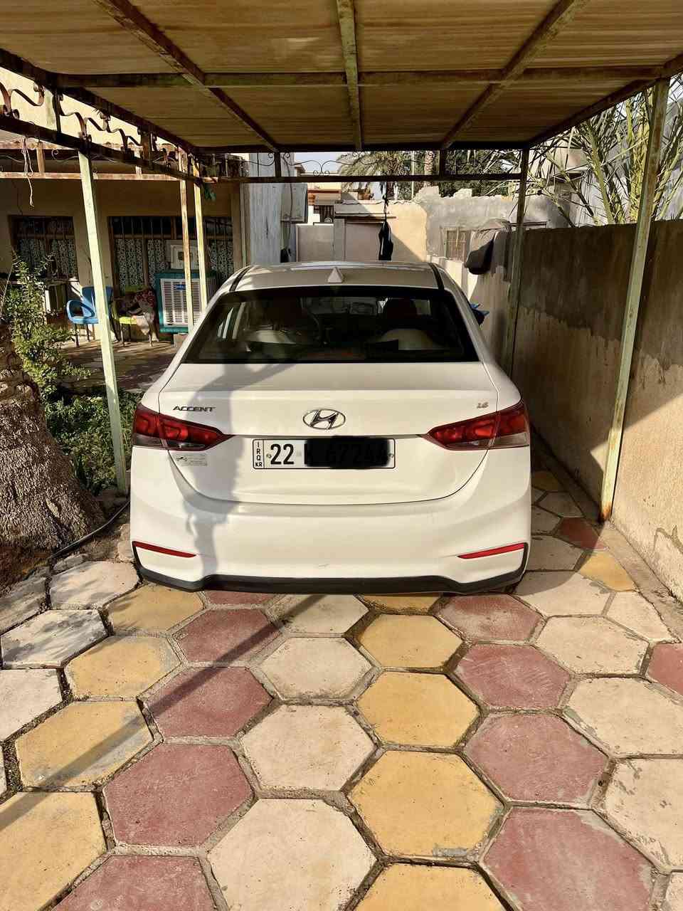 اكسنت 2020 للبيع كفالة عامة
بسعر130$ وبيها مجال
 للأتصال *********** /***********
