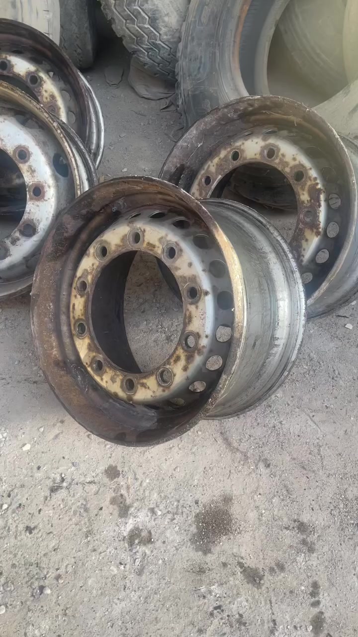 وياله وتايرات يابانيه جدد
البصره الزبير ***********
