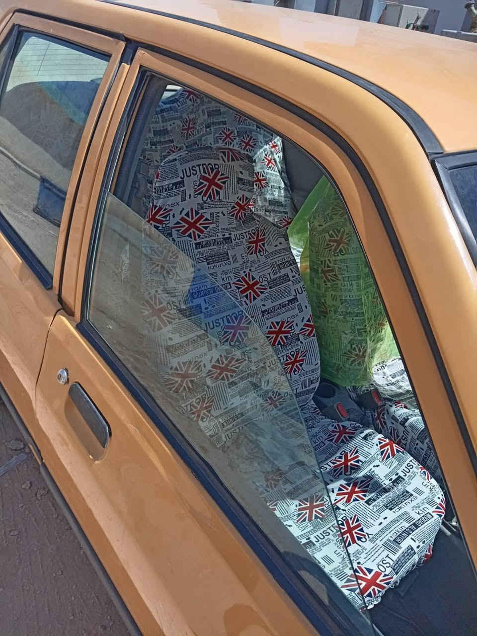 السلام عليكم سايبا موديل ١٧ هزه جديده لشهر الثالث يلا تسقط رقم بصره سنويه لل ٢٧ هيئه وخط وبحث مصفرات جاهزه كير ومكينه عالشرط حداديه زينه بيها فطور قليلات بالشاصي شوكت ماتريد اداور مشروع وطني سعرها 32 بيها مجال تبريدها بي بوري طاك بيها بالجاملغ الورا صبغ ومعجون مكاني ديوانية للاستفسار الاتصال على الرقم *********** للبيع او مراوس بسياره أحدث
