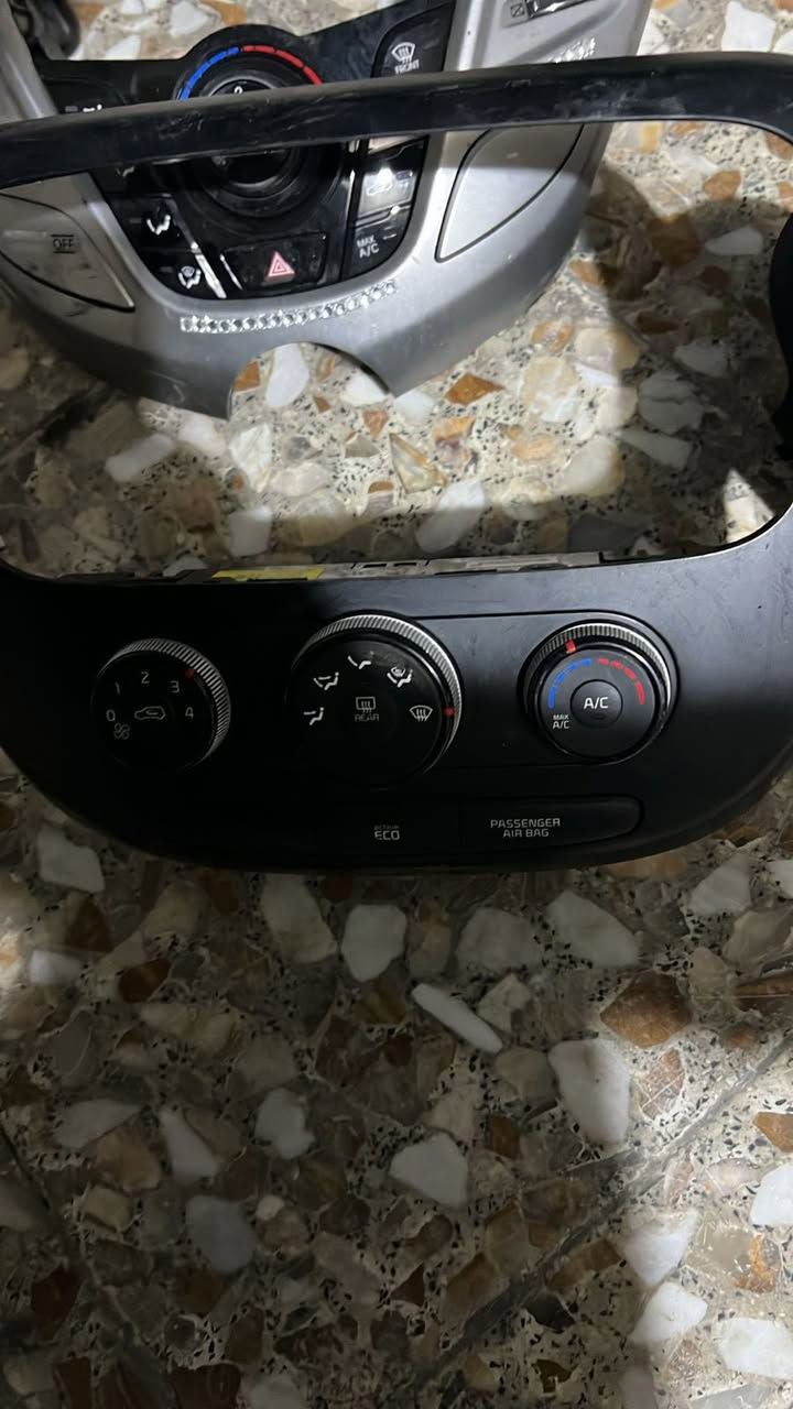 يتوفر جميع بوردات تبريد كوري
مكاني سنك محل يوسف السعدي 
***********
يتوفر خدمة توصيل
