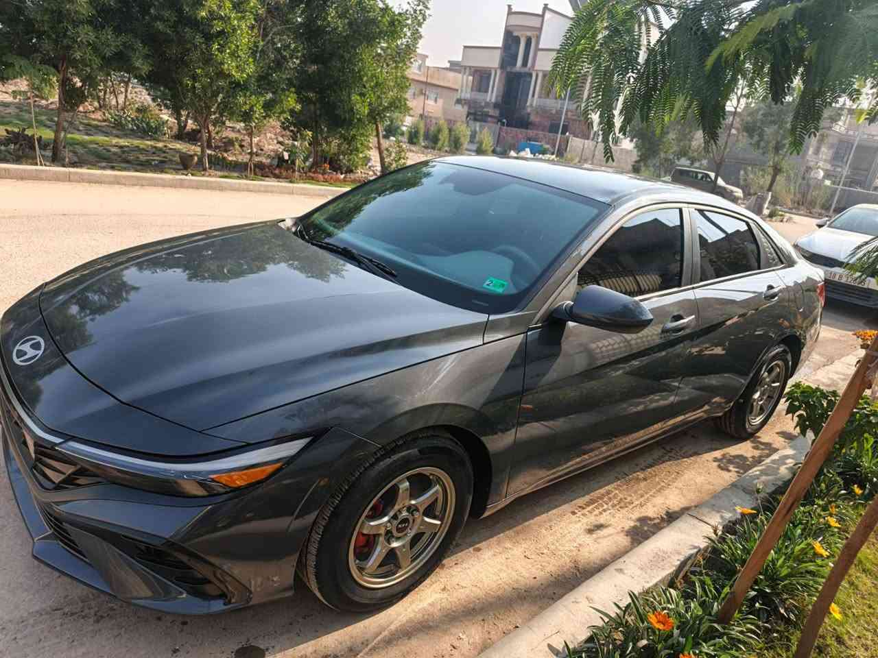 النترا موديل 2025 ماشيه 4000 بدون لوحات حادثه بدايت البنيد وجاملغ ربع منه ولباب الخلفي بيه بارد شويه مكفوله من الغوده وشواصي ودواخل مكاني بابل *********** السعر 168 وبيه مجال
