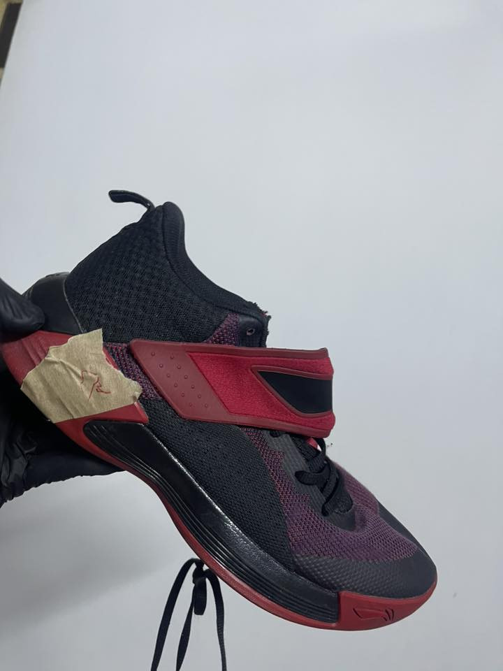 قطع باله اصليه رياضيه كل القياسات مو جوده سعر القطعه 10 متوفر توصيل وتساب ***********
