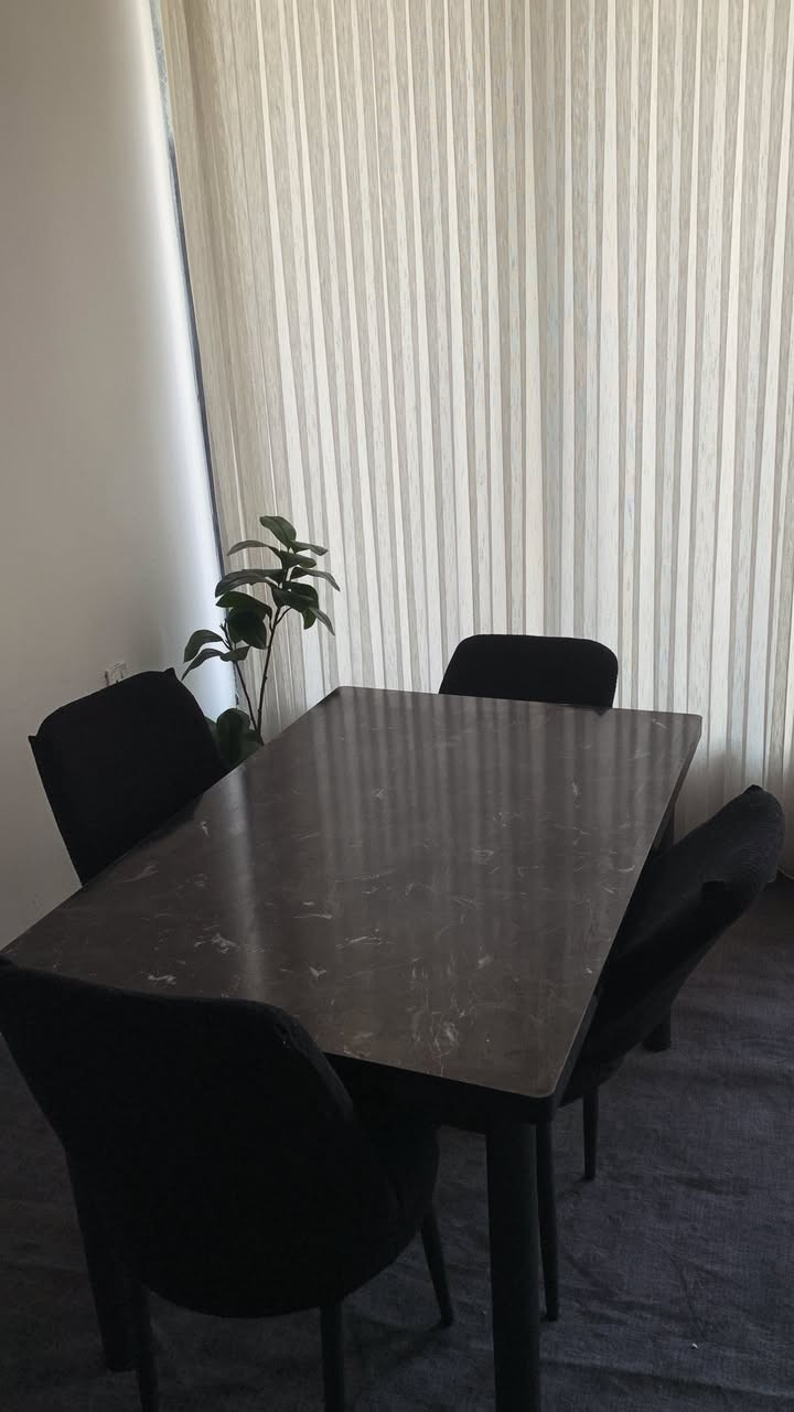 ميز طعام وميز بلازما للبيع


**إذا كنت صاحب هذا الإعلان وتريد حذفه لأي سبب، رجاءا أرسل رسالة إلى الدعم الفني**