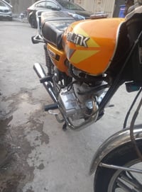 سنه طيبه عليكم ايراني ٥كير اي نقص مابيه لا تبخير ولا نضوح موديل23 تجي ...