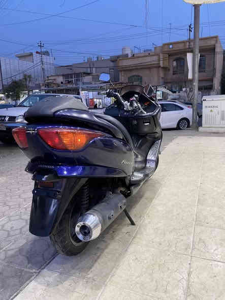 للبيع متور، هونداي فورزا ياباني 08 نضيف محرك كبس 250cc كهربائيات كامل شغال تايرات جدد حساسات شغالة فول مواصفات بصمات شغالة السعر 720 دولار  فية مجال رقم التلفون *********** فية واتساب
