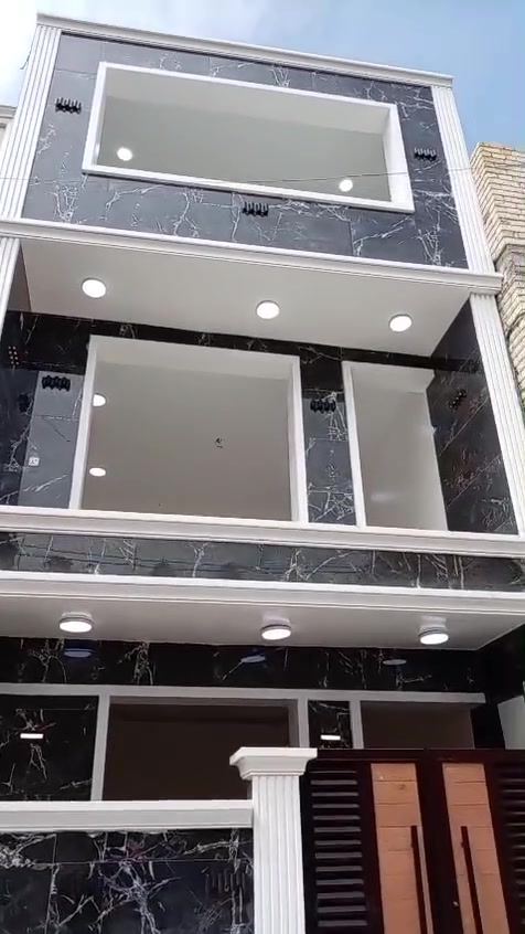 مشتمل 54 م حديث ثلاث طوابق واقع حال 57م حي القاهرة الدلفيه تواصل ***********
