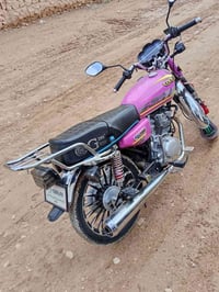 ٢٠٢٥ • ٢٠٠ • شاشه فيديو