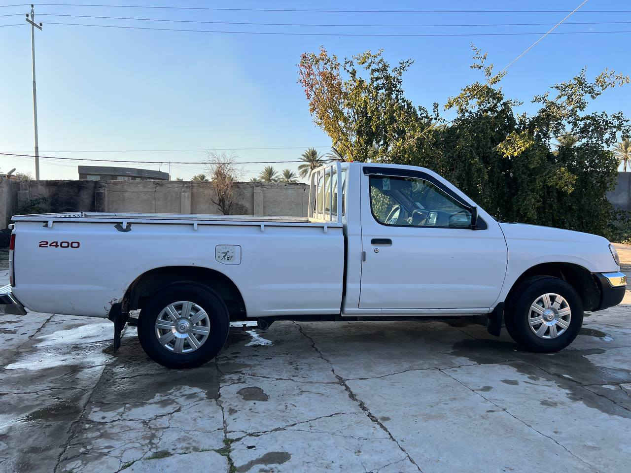 سياره نيسان تك قماره بلاديه كفاله عامه من الشركه ليدينه برغي مامفتوح بيه موديل 2002 رقم انكليزي بسمي تحويل شوكت متريد التواصل ع الخاص ***********
