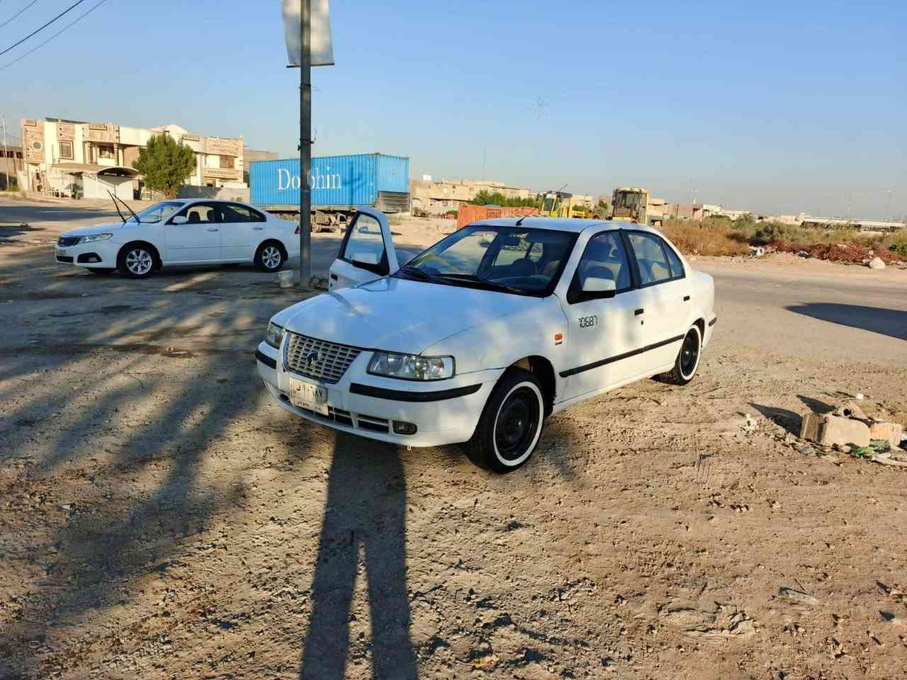 سلام عليكم سمند للبيع 
موديل 2009 
تخم تاير 
تخم ويل 
صدر جاهز امامي خلفي نقصة بس درايم شفت 
بيهة بس بنيد مبدل باقي السيارة كفالة عامة 
راعيه يمي اكعدك يمة 
سعرة 38 وبيهة مجال حك الجية 
مكاني بابل الحصوة 
رقم *********** المو شراي ليخابر لين تفاصيلهة ناشرهة 
داخلهة اسود غرفتهة بل جيس والسيارة احلى من الصور
