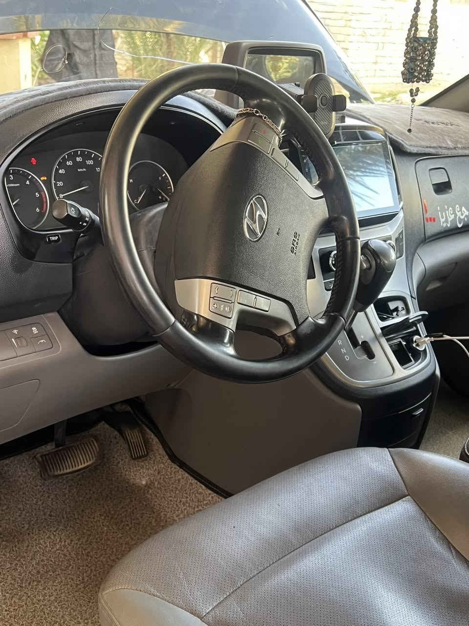 سلام وعليكم ستاركس 21اصل كفاله عدا باب السايق رش كوريه سياره جاهزه من كلشي مكينه بل جيس بلاديه تخم تاير بك 20ويل في ايبي سعر 290وبيه مجال شي بصيط ***********
