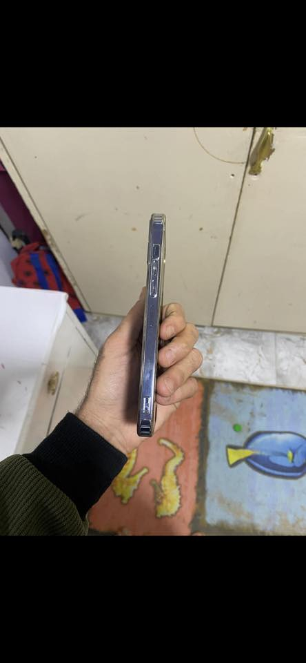 السلام عليكم ايفون 13برو ماكس للبيع نضافه فول بطاريه 76ذاكره256 سعر 700وبي مجال ***********
