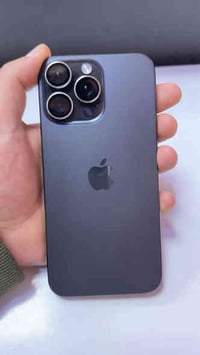 آيفون ١٥ برو ماكس • ٢٥٦ • بطاريه ٨٨