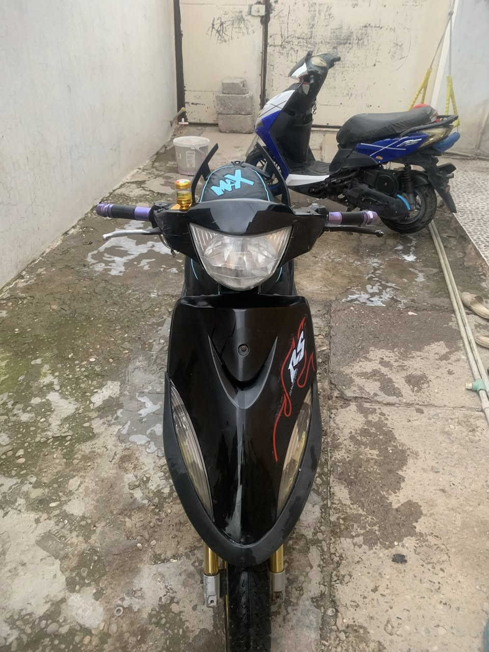 السلام عليكم ماكس عدله للبيع نضافه 💯 فول كفرات بلادي  تزويدات كدامكم كلجات رياضي كامله كهربائيات نكره سلف بوشه 55مشيف حلزوني صالنصه رياضي فتحتين وياله ذهبي دبلات ذهبي  قبق عنبار  ابو كلاص ذهبي سبايدر T يدات بانزين رياضي قبق فلاوين دراجه شلعه ومعدل فول السعر ٦٢٥ بيه مجال متواجد خاص ***********
