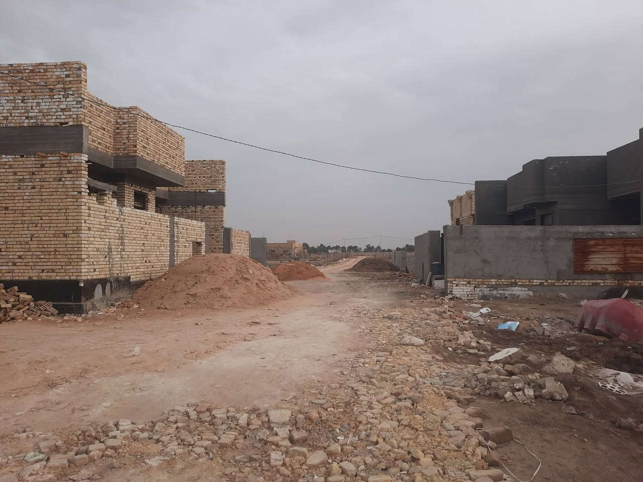 قطعه طابو زراعي للبيع المساحه 200 متر السعر 14 العنوان منطقه البوصالح   قرب حي الميكانيك                         ( *********** )   (      ***********    )
