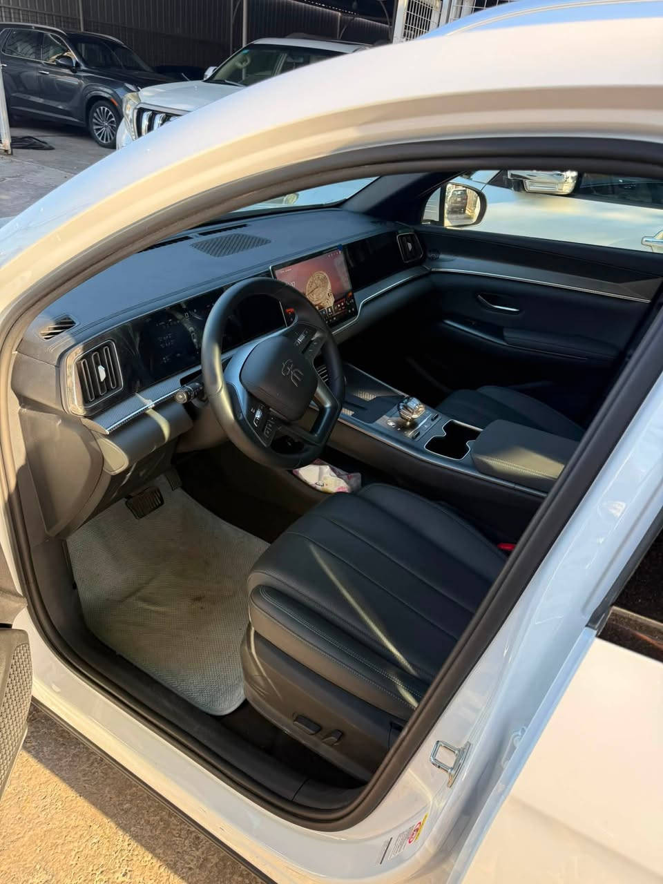 عروض خاصة وحصرية على سيارة BYD SONG PRO 2025
🔥🔥 بسعر 23,500,00 مليون فقط  اللون ابيض 🔥🔥

        ❗️❗️❗️ماشية المجموع الكلي 7الف ❗️❗️❗️

     بيه ملاحظة بسيطه

📍📍بغداد الكريعات شارع الوقف السني 📍

👇 اليكم ابرز المواصفات 👇

🏍️ المحرك / نظام الدفع (نسخة DM-i الهجينة)

￼🔋بطاريه بقدرة تصل الى 75 كم 

🏍️ استهلاك الوقود / الكفاءة: أن المدى الكلي (كهرباء + بنزين) يمكن أن يصل لأكثر من 1,200 كم

🫆 بصمة تشغيل + دخول ذكي + دخول كارت 🫆

🎥 13 كامرا 🎥

👮‍♂️ نظام الاوتو بارك 👮‍♂️

💺مقاعد جلد باللون الزيتوني الفاخر 💺

💺 مقعد السائق كهرباء 💺

🖥️ شاشة ترفيه متعددة الوسائط 🖥️

👁️ نقطة عمياء 

🪭 تبريد امامي + خلفي 🪭 

🔦 لايت امامي زنون + LED 🔦

🔦 بك لايت  متصل LED 🔦

📐 ابعاد السيارة 📐

الطول ≈ 4,738 مم

العرض ≈ 1,860 مم

الارتفاع ≈ 1,710 مم

☎️ للاستفسار ☎️

📞 *********** 📞 سجاد
