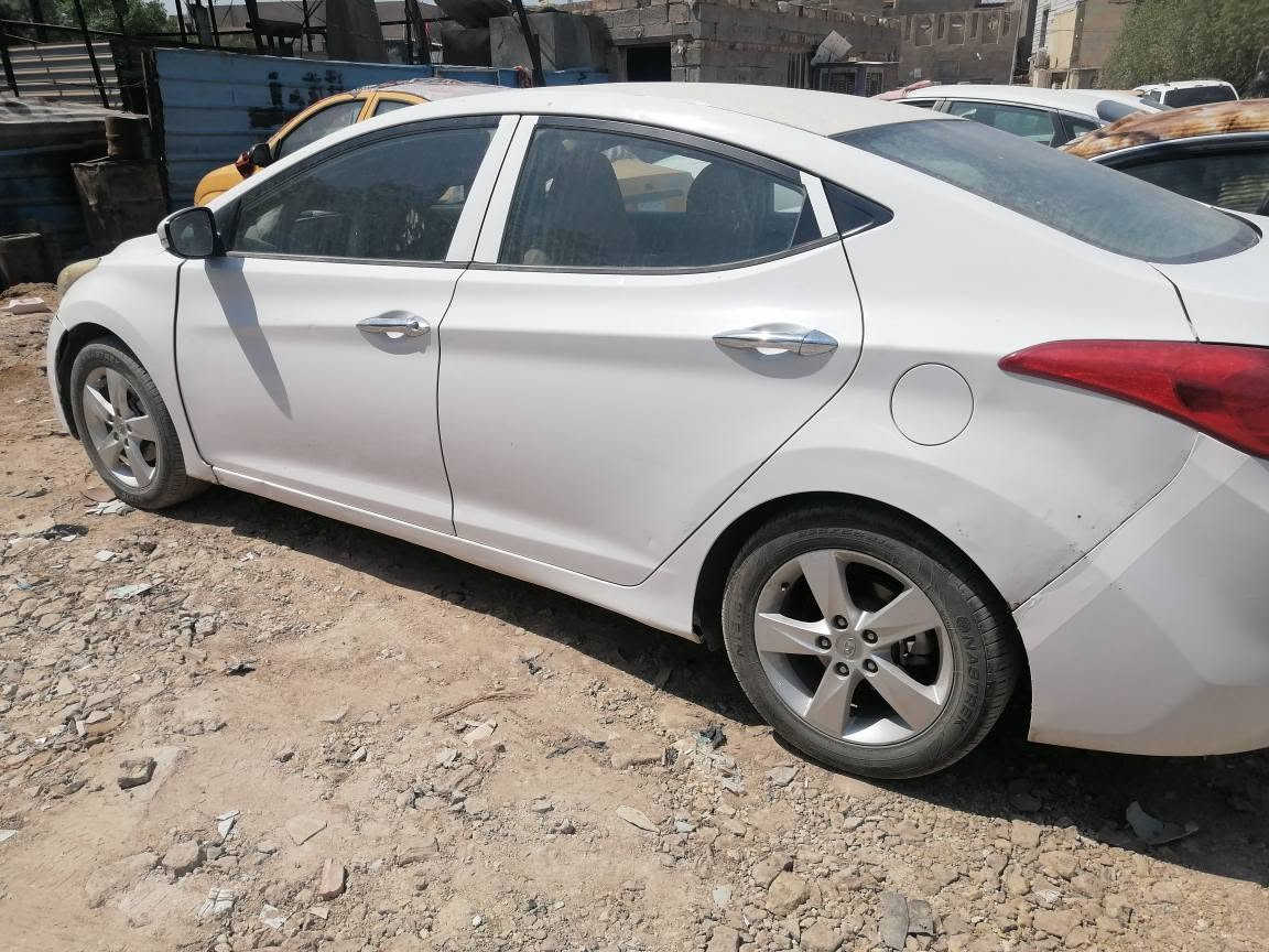 السلام عليكم النترا موديل ٢٠١٢ فول موصفات عده البصمه محرك ١٦٠٠ مكينه كير محرك جاهزات رقم  قادسيه جديد سنويه جديده سياره بيهه حالوب  وطخات بسيطه السعر ٩٠ بيهه مجال الاستفسار *********** ديوانية, القادسية

