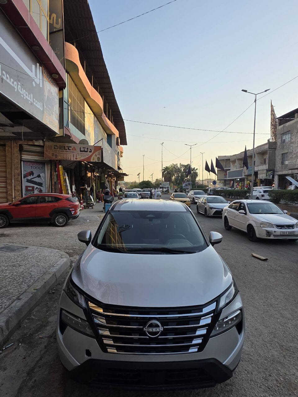 السلام عليكم 
نيسان روج  موديل2024   SV AWD  الشكل الجديد لون رصاصي وارد امريكي حادثها جاملغ سايق مبدل فقط.. بدون رقم (رقم فحص باسمي) ... ماشيه ١٥ الف 

مواصفات    

بصمة تشغيل 
ابواب بصمة
نظام ترحيب
تبريد قطعتين
رادار امامي خلفي جانبي 
تحديد مسار قيادة آليه
1500 تيربو محرك
مانع تصادم خلفي امامي
نقاط عمياء 
تبريد قطعتين 
شاشة ايباد تدعم كار بلي 
صندوق كهرباء
حساس اطارات 
ليد امامي نهاري
كشن السائق كهرباء

فول تحكمات استيرن جهتين
شفتات ستيرن 
تبريد بيانو شاشة منفصل
سايد بريك بصمة 
اوتو هولد 
حساسات خلفية 
أنضمة قيادة عدد 5
وباقي المواصفات معروفة  للسيارة
مكان السياره بالحله حي الزهراء 
سعرها 145  وبيها مجال 
***********
